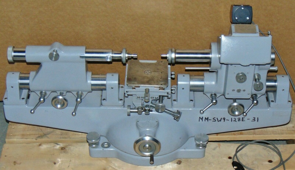 Hilger & Watts Microptic Horizontal Pattern Measuring Machine .00005"