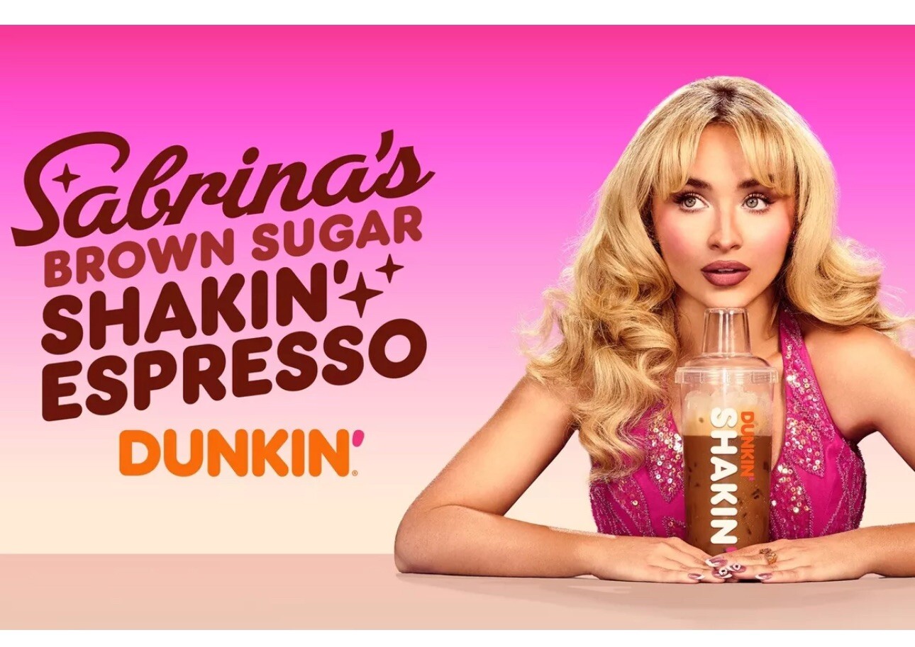 ✅SABRINA CARPENTER Dunkin Donuts Shakin' Espresso Shaker In Hand