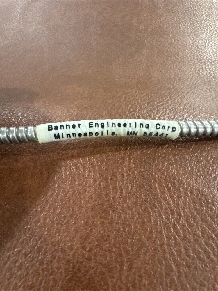 Banner Engineering Corp. BT13S Diffused Fiber Optic Sensor USIP