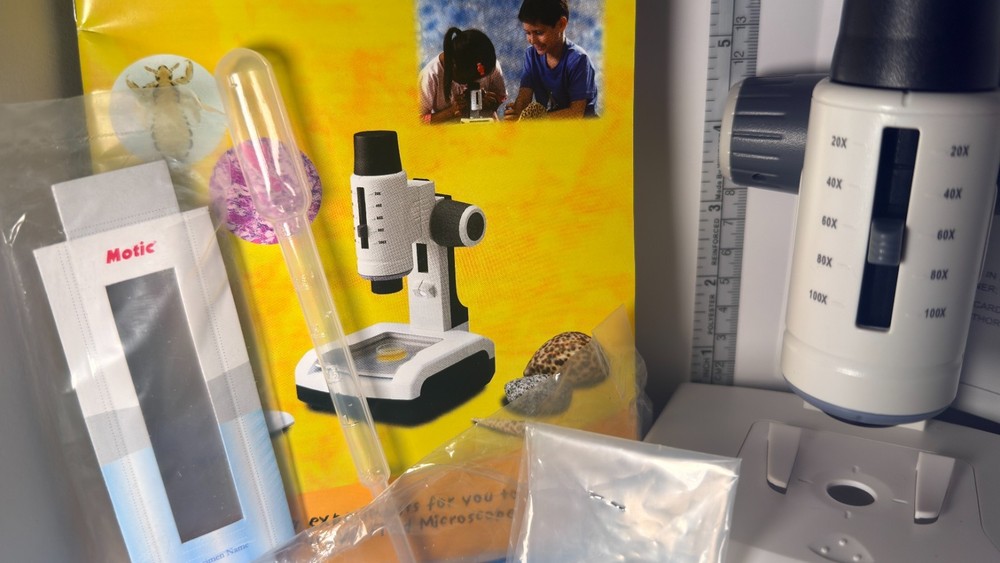 Motic LM-100 Microscope Kit WORKING w Case Sample Slides Tools Student Lab Set