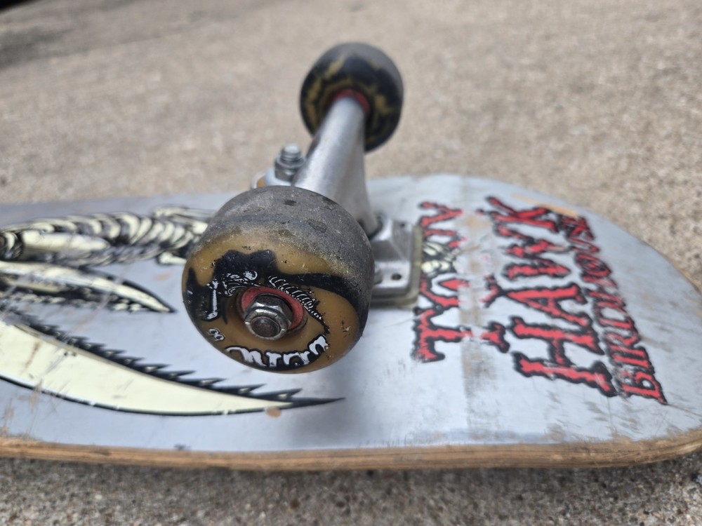 Pre-Owned Tony Hawk Birdhouse Skateboard Complete Deck & Wheels