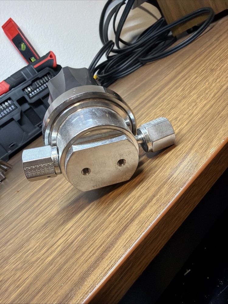 tescom 100 pressure regulator 64-3662trt20