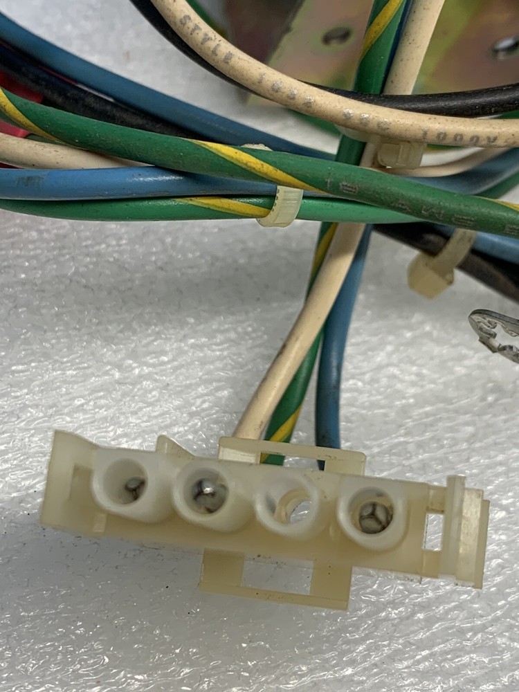 ROWE AMI CD JUKEBOX CD100E FRONT DOOR LAMP WIRE WITH SOCKETS