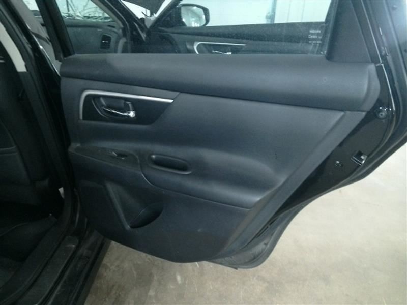 ALTIMA 2017 High Mounted Stop Light 104658355