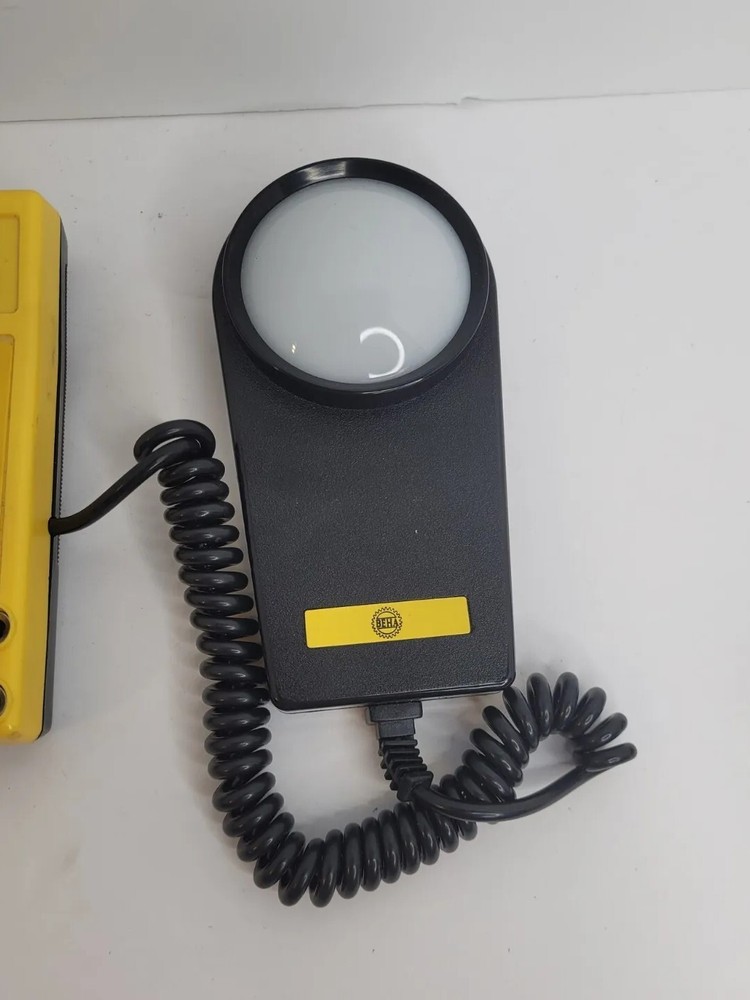 GREENLEE Yellow Digital Illuminometer Light Meter Model #93-1065, With Case