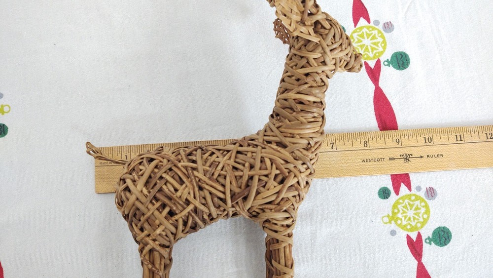 STANDING TWIG DEER