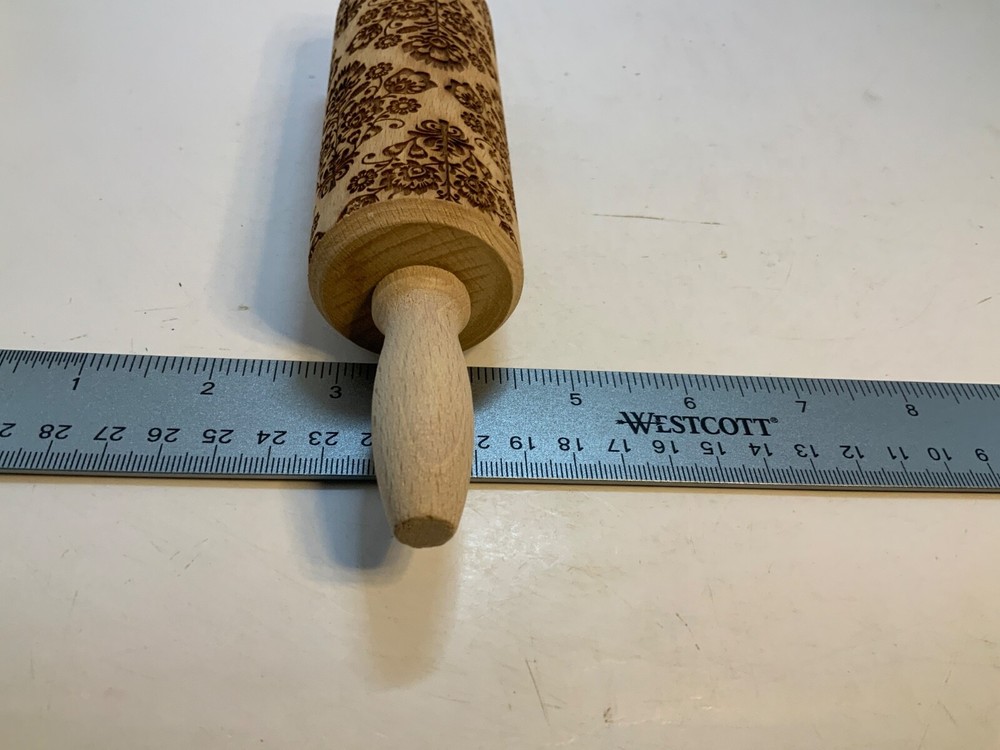 Embossed Wooden Rolling Pin With Patterns, small Engraved rolling pin USED