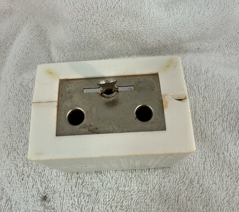 Spin-O-Matic Super Razor Blade Sharpener By FEDTRO