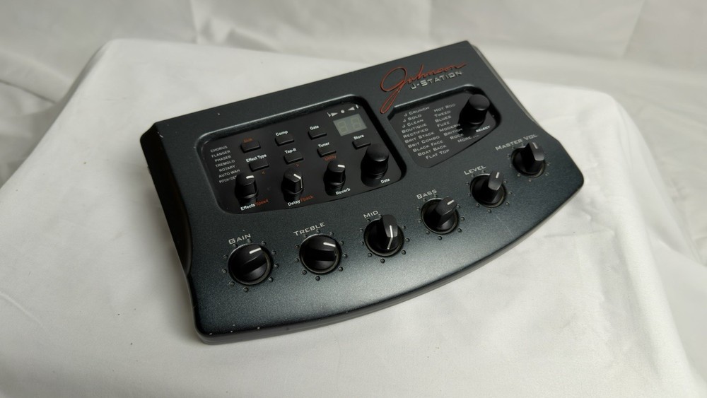 Johnson J-Station Multi-Effects Pedal Processor Black