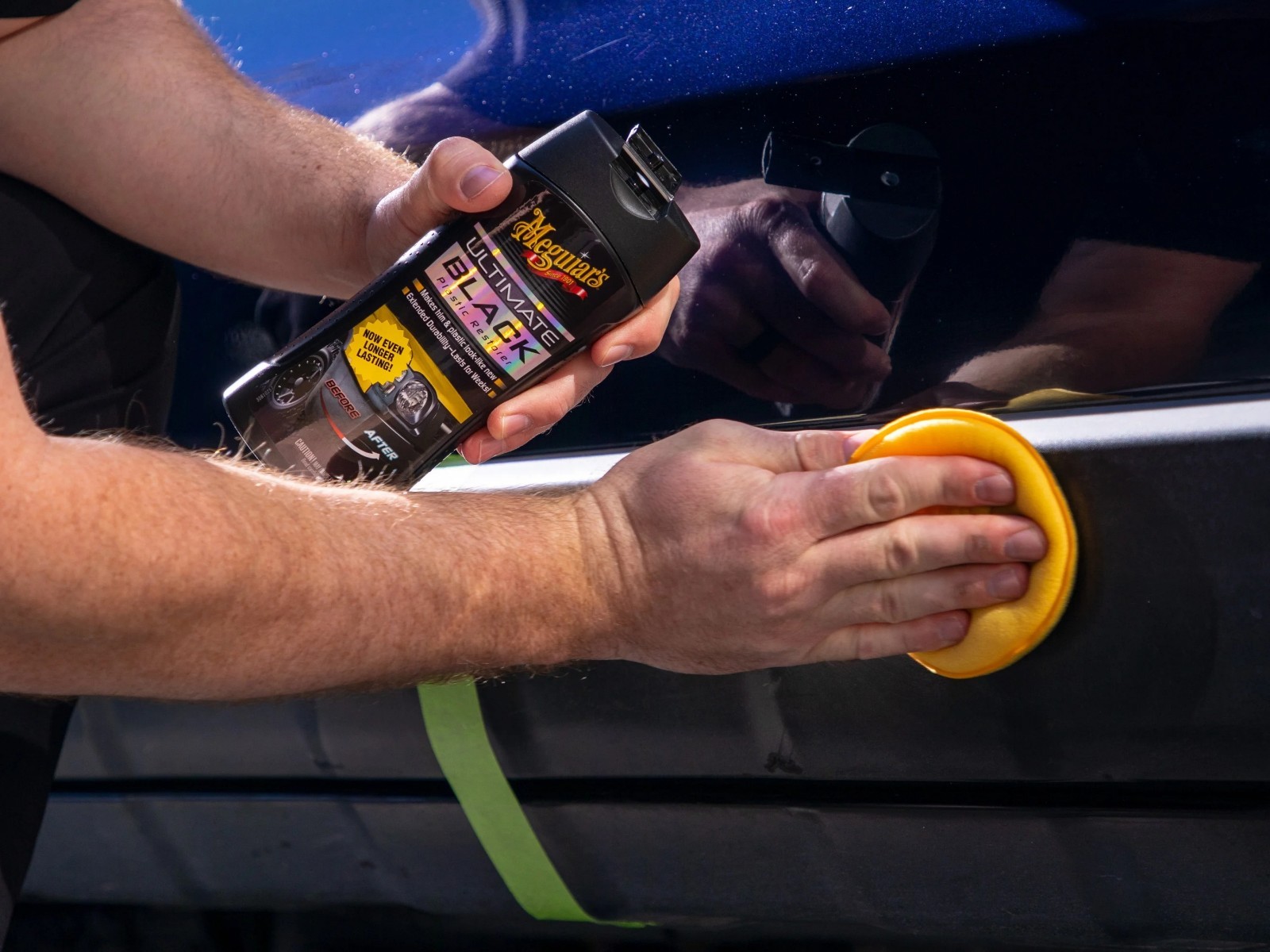 Meguiar’s Ultimate Black Plastic Restorer, White, Liquid – Restores Car Shine, 1