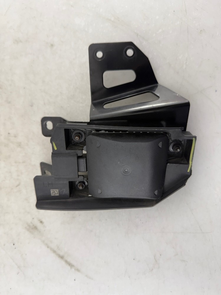 OEM | 2020-22 Kia Telluride Blind Spot Radar Sensor Module & Bracket (Driver)