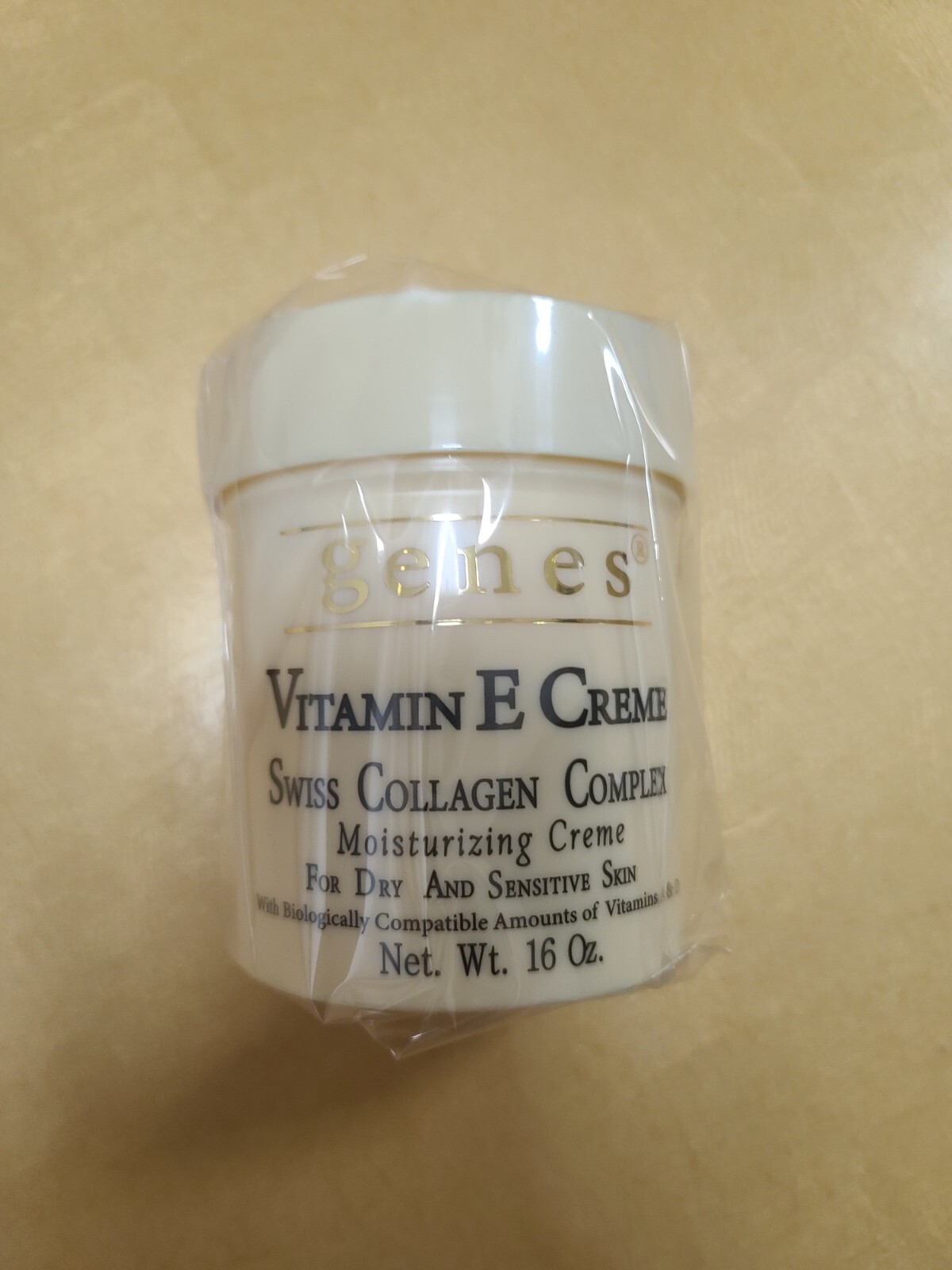 Genes Vitamin E Creme 16-OZ Collagen Complex Moisturizing Creme for Dry and Sens