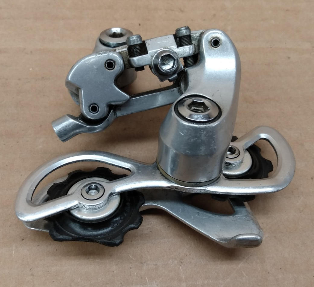 Vintage SUNTOUR Rear Derailleur Japan Chrome Silver medium cage Maeda Cyclone