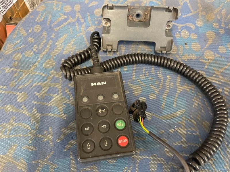 MAN TGM, TGL TGS AIR AXLE CONTROL MODULE UNIT