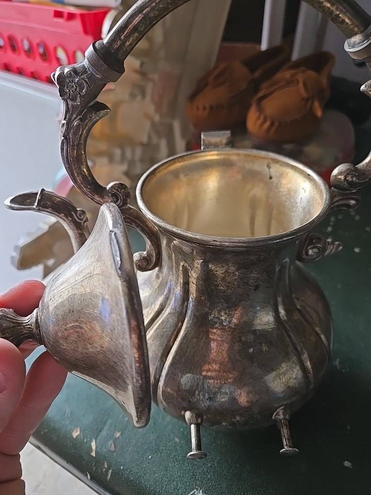 Vintage Sheridan Silver Plated Coffee Tea Pot