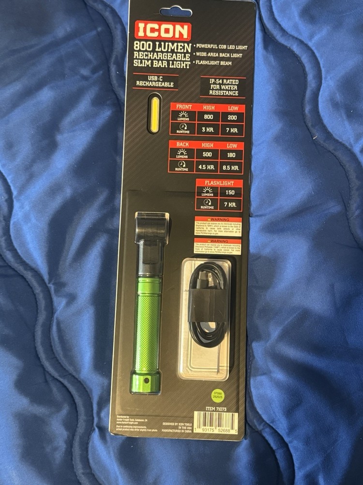 Icon foldable Flashlight 800 Lumen