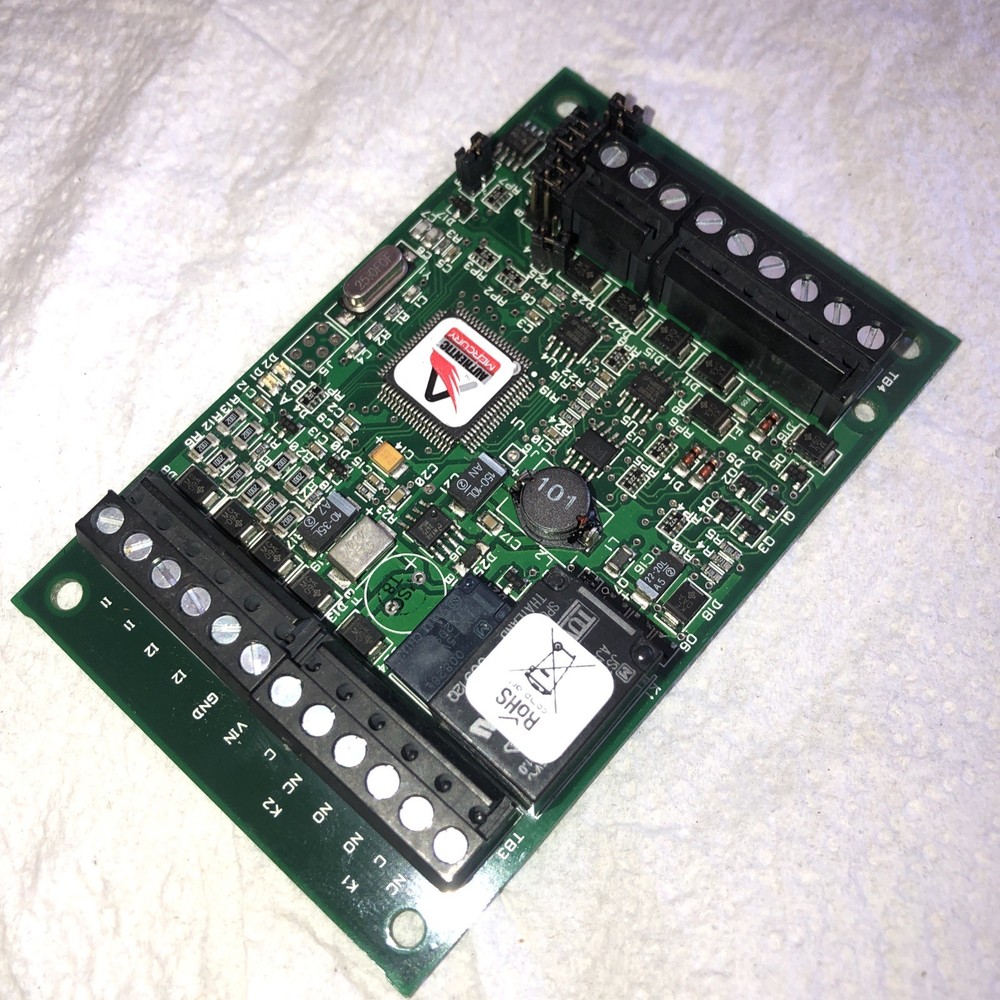 Lenel LNL-1300 Single Reader Interface Module for Access Control. Used