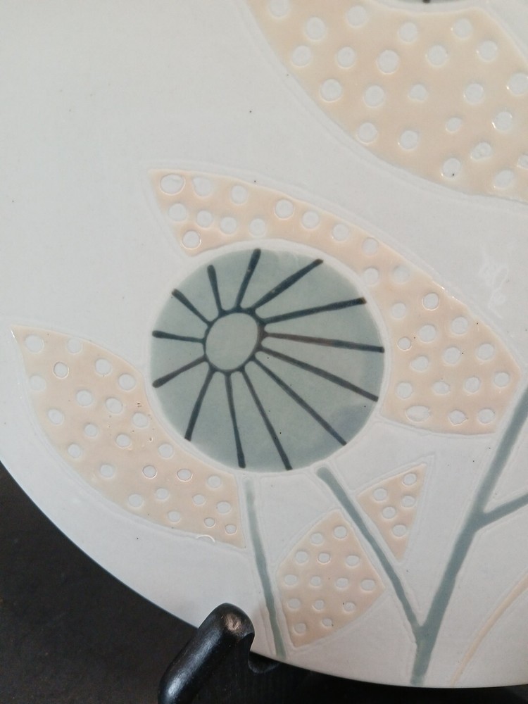 Creative Co Op Sarah Goldan Stonewear Cheeseboard BB3