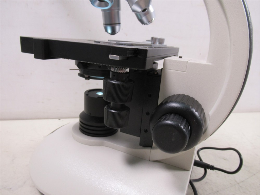 Wolfe Contour Binocular Microscope w/ 4 Objective Lenses and Eyepieces 59-0986