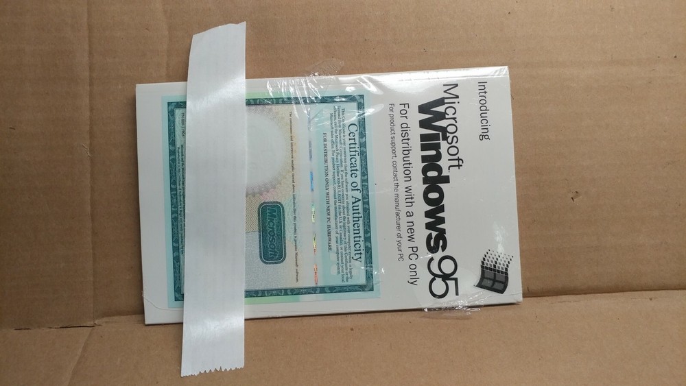 Microsoft Windows Windows 95 Operating System Software CD with Product Key USB