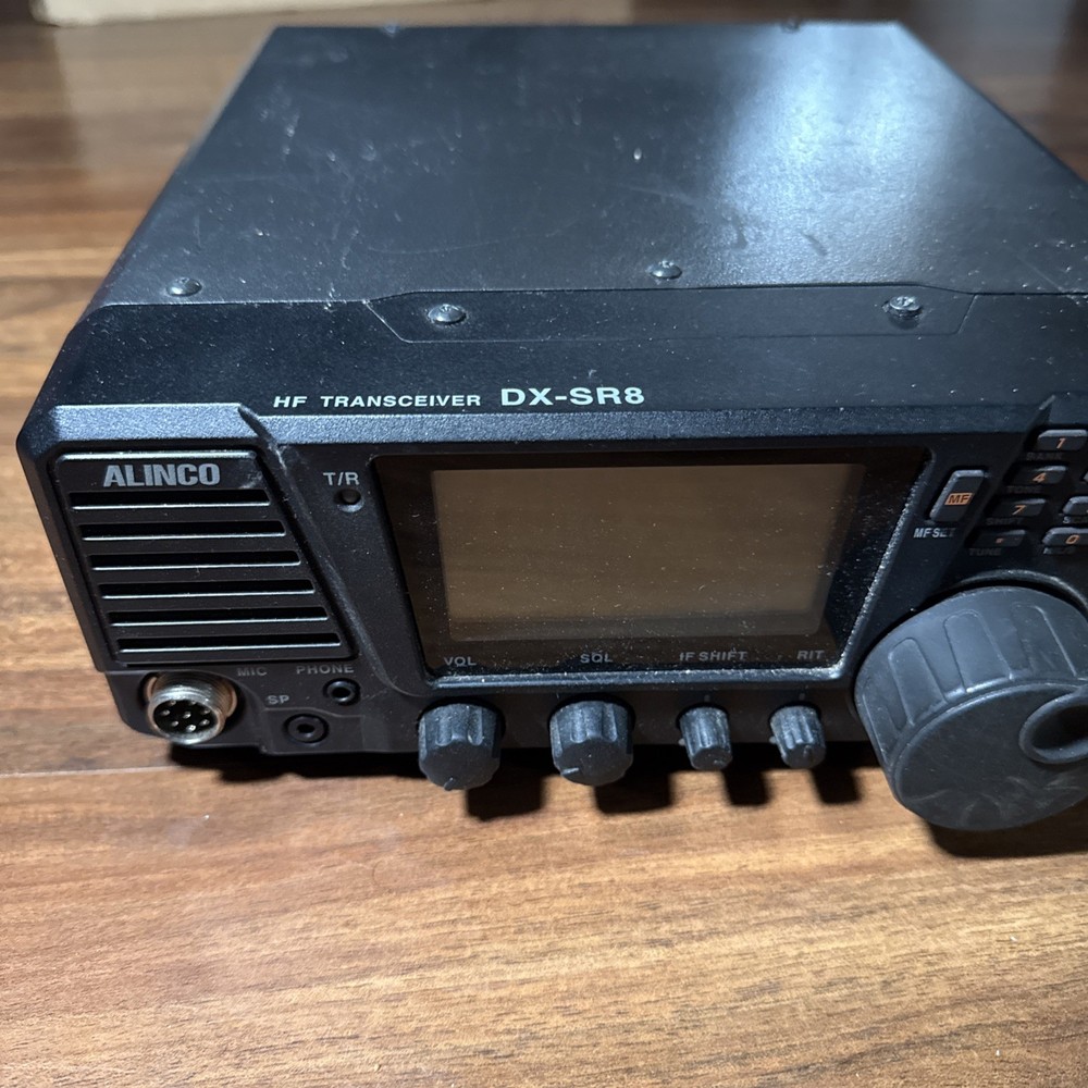 ALINCO DX-SR8 HF TRANSCEIVER.