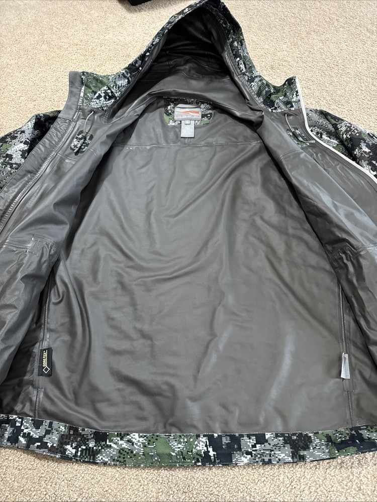 Sitka Forest Downpour Jacket Large