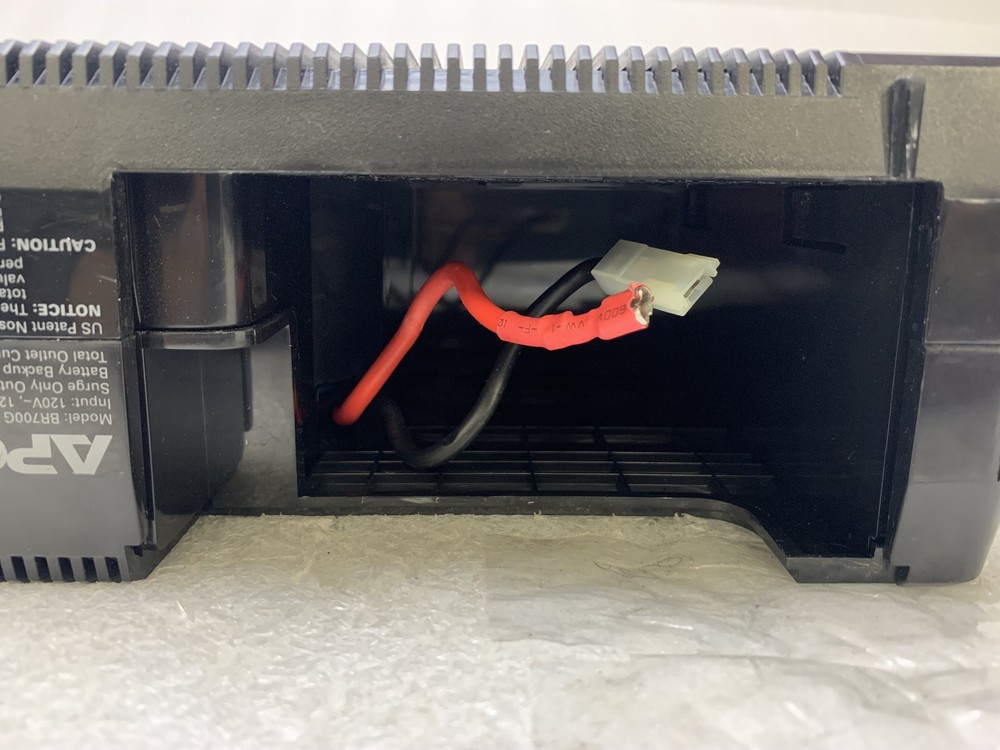 APC Back-UPS Pro 700 Model Number BR700G - No Battery Included