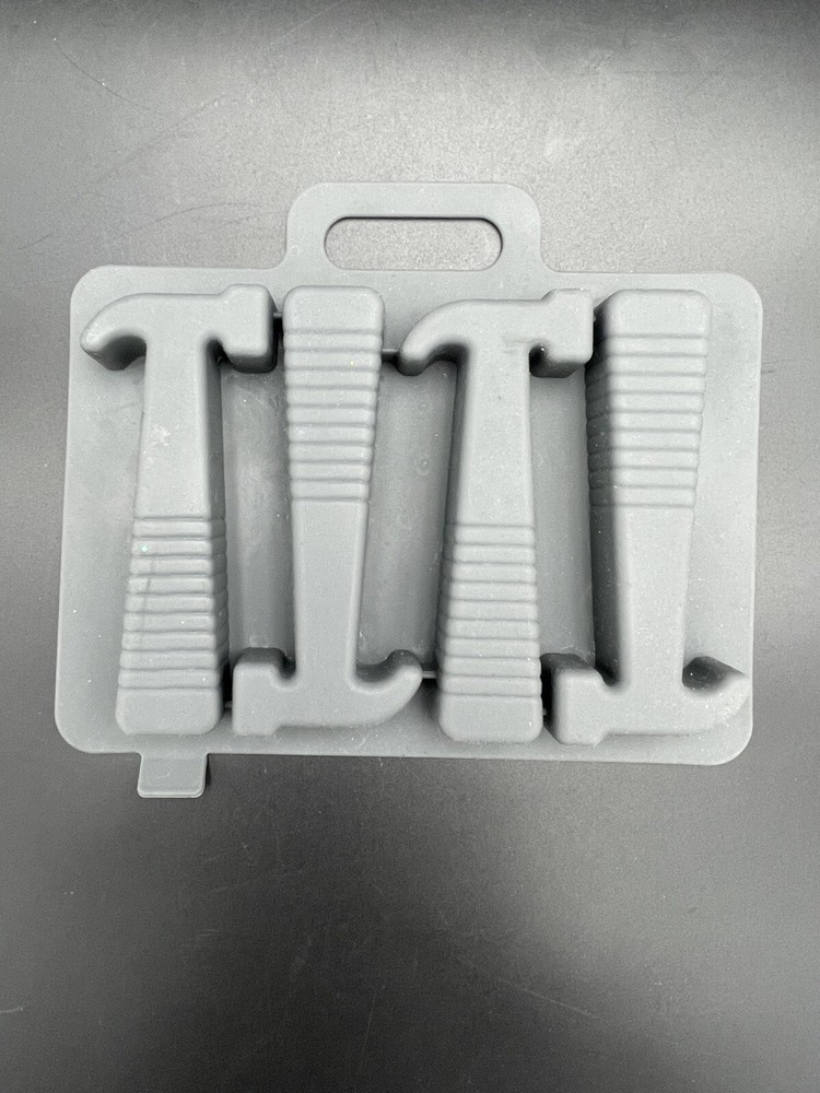 TrueZoo Get Hammered Silicone Mold and Ice Cube Tray