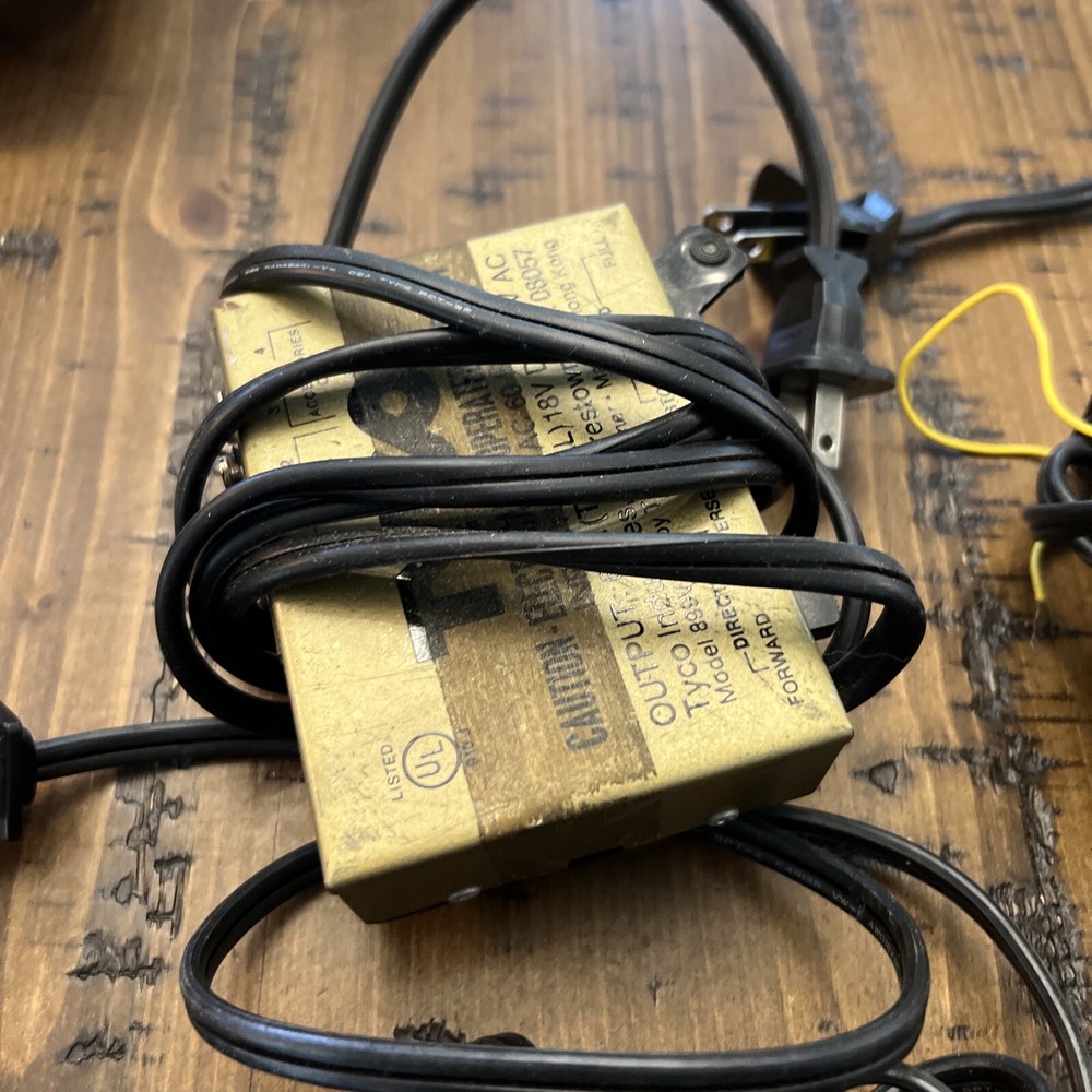 4 Tyco Train Transformers Untested