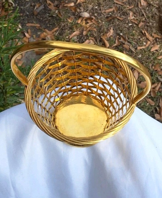 Vintage Newport EP GP-178 Small 5" Woven Gold-Plated Metal Basket w/Handle
