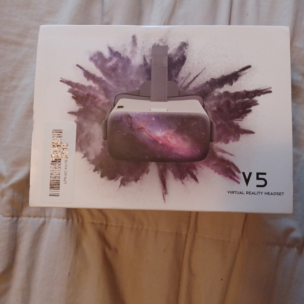 DESTEK V5-4  VR Headset White /iPhone /Samsung/Android with Controller/Black
