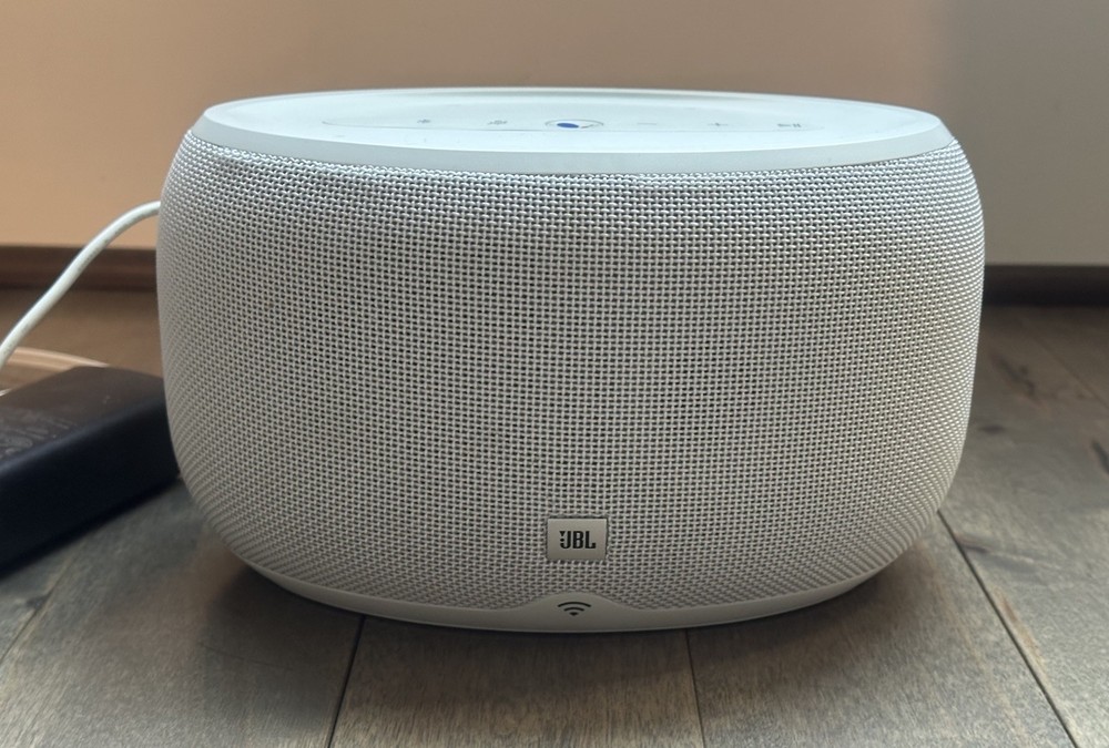 JBL Link 300 Bluetooth/WiFi Google Virtual Assistant Speaker