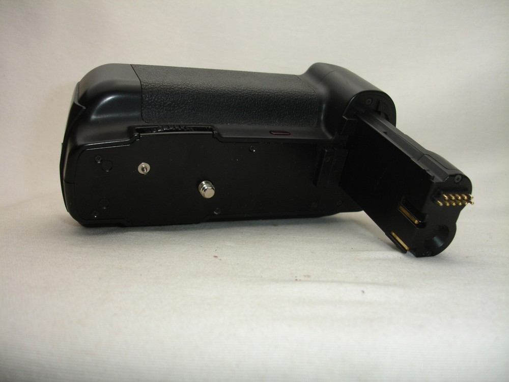 Vertical Battery Grip Holder for Canon EOS 5D camera C5DP