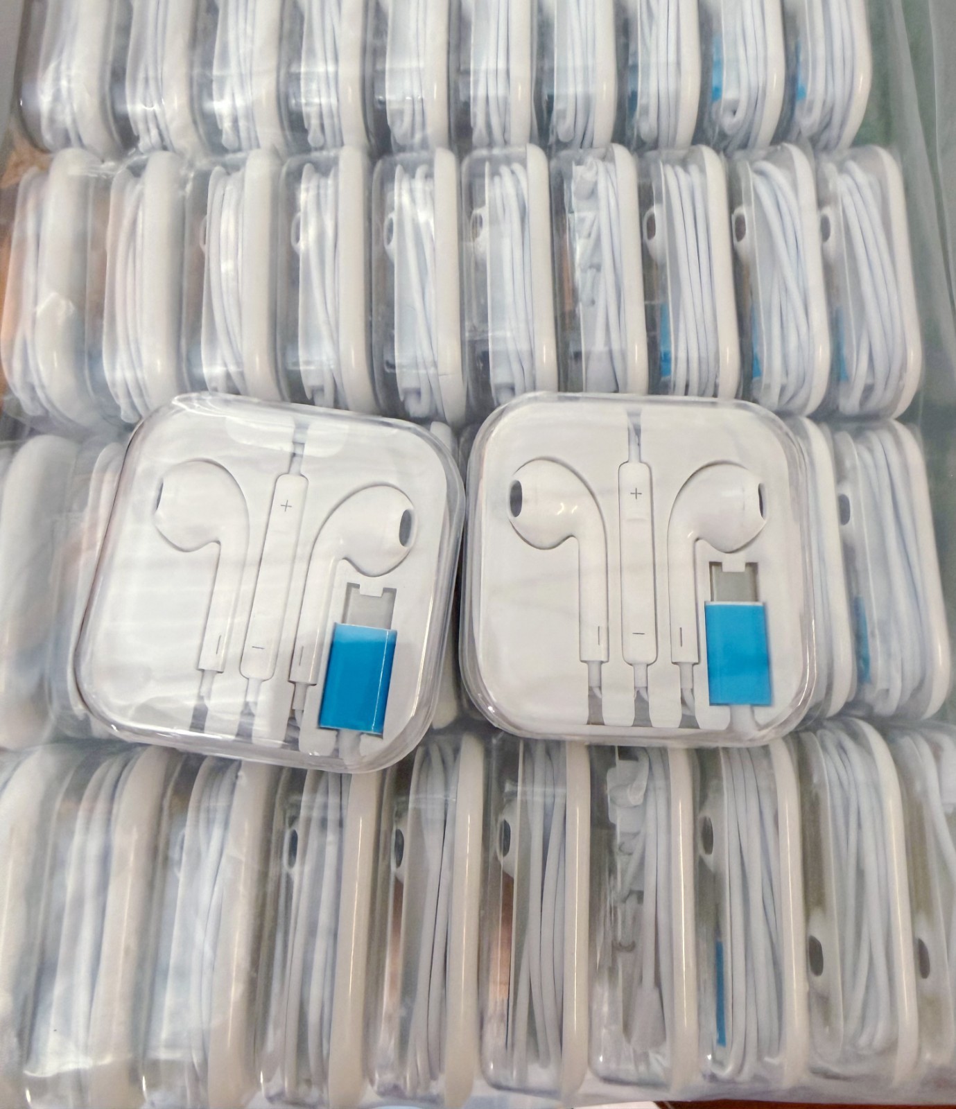 Wired Earphones for iPhone 15 16 17 / 13 12 Headphones Mic USB-C/8-Pin/3.5mm LOT