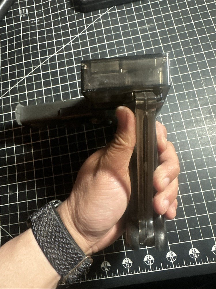 Beretta 9mm mag loader Works Please Read Description
