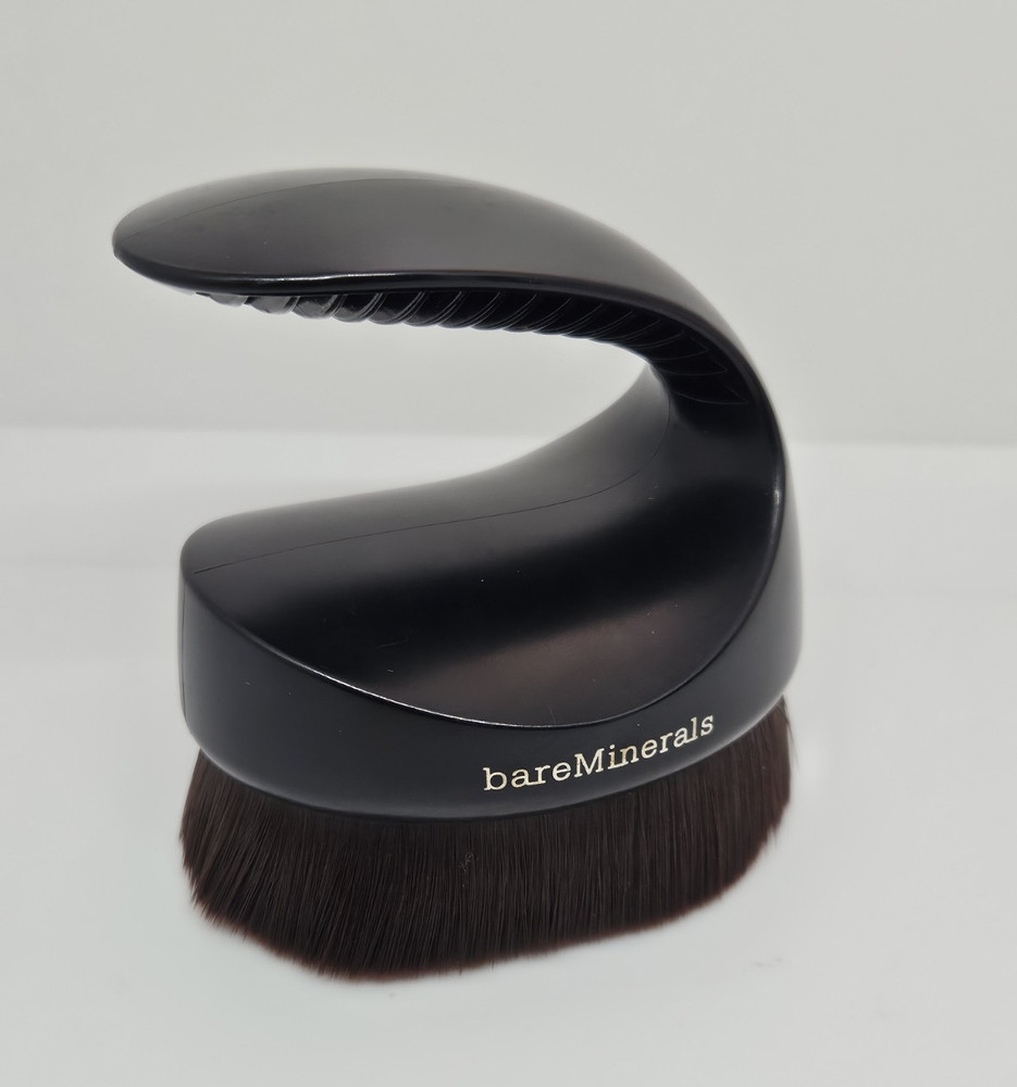 bareMinerals Expert Tan Brush