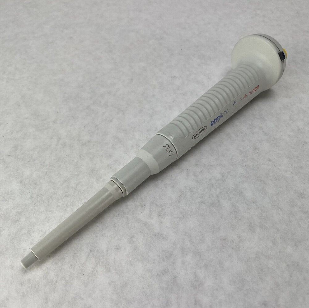 Eppendorf Reference Adjustable Volume Single Channel Pipette 50-200 uL