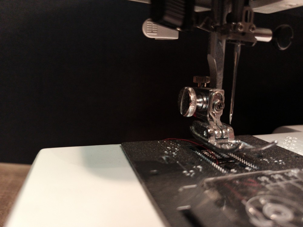 Kenmore Sewing MACHINE model 385.16126200