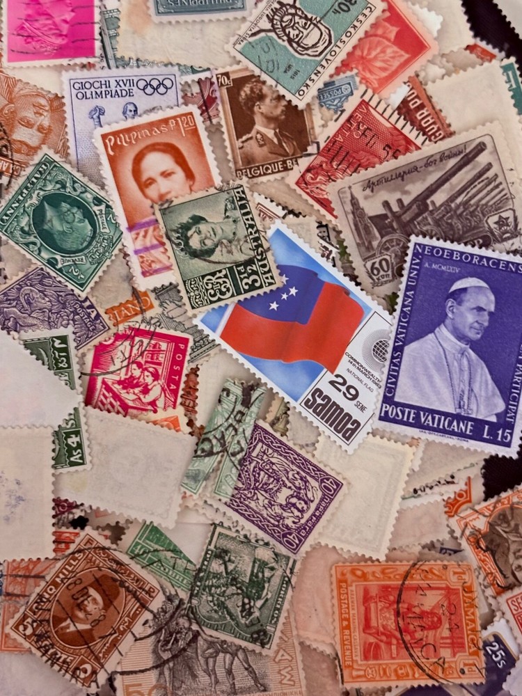 Foreign Stamps Must liquidate a lifelong collection  !!!