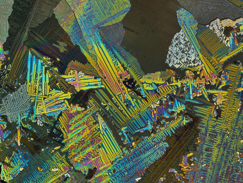 Microscope slide for polarized light POTASSIUM THIOCYANATE