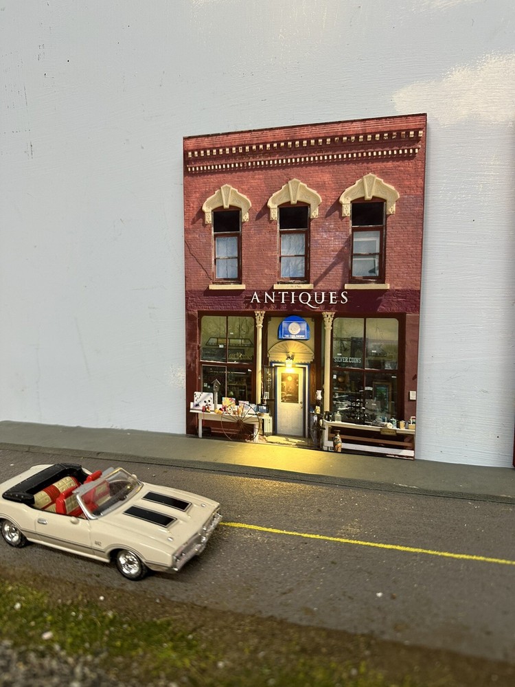 HO Scale ANTIQUE STORE - Building Flat/ front w/LED - scratch built