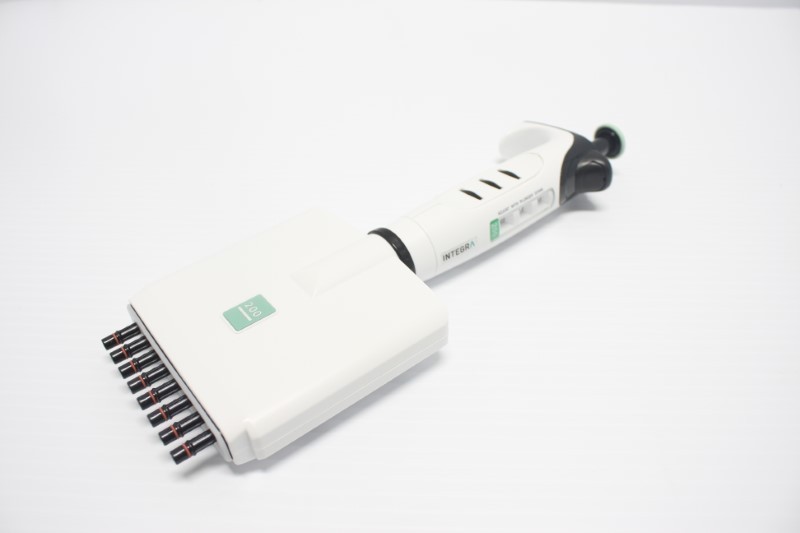 Integra Evolve Manual Pipette 20 - 200 µl