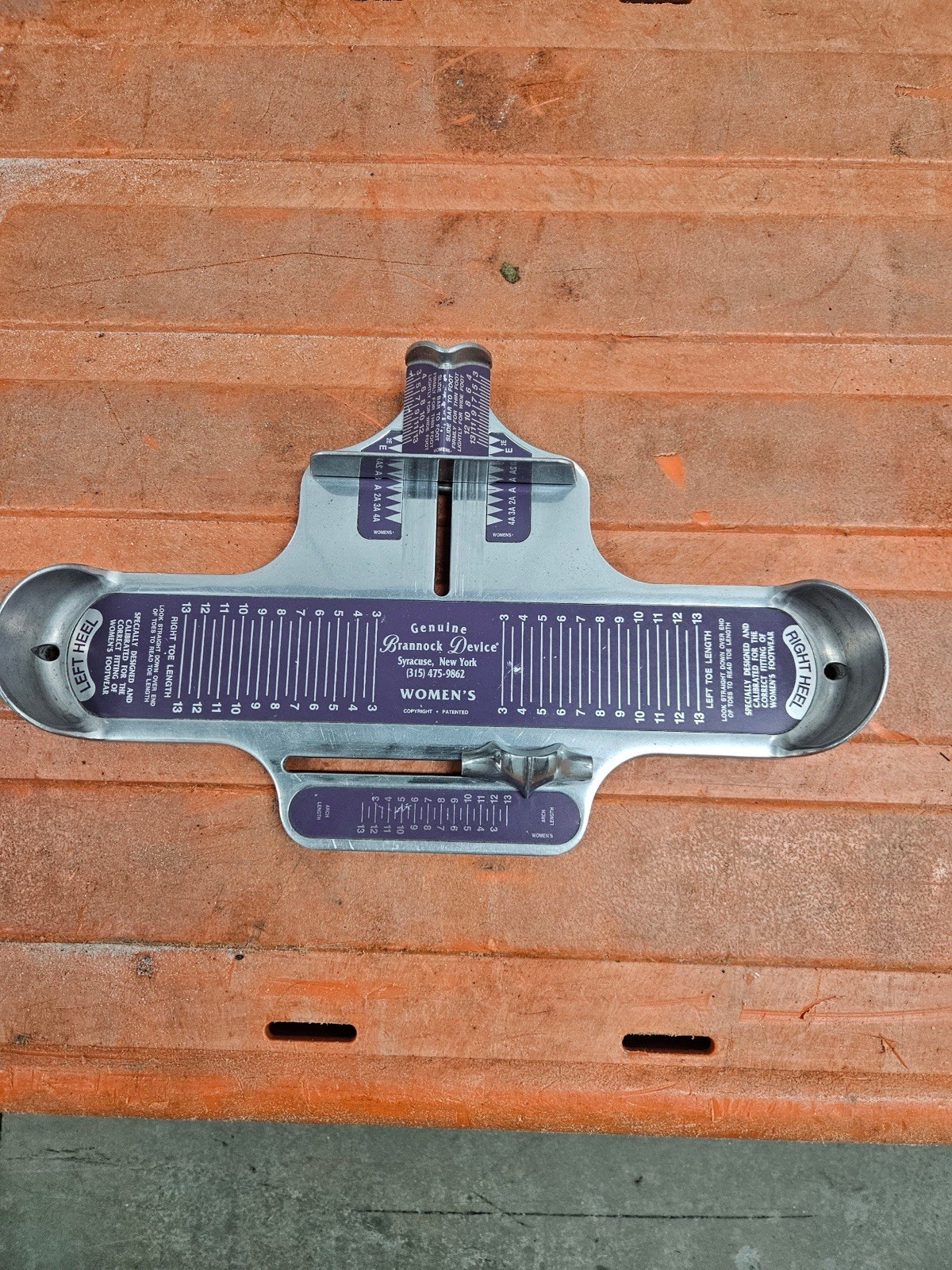 Vintage The Brannock Womens Foot Measuring Device Syracuse NY Shoe 3-13.    .