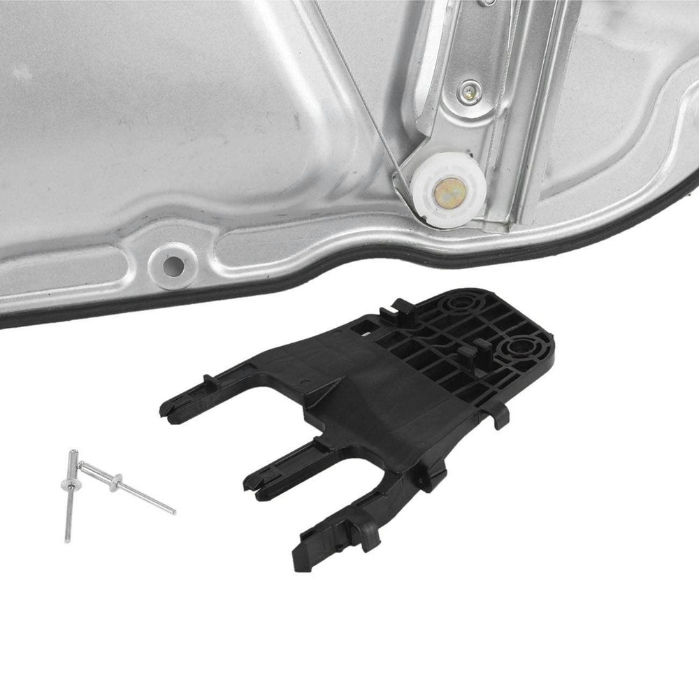 Front Left Window Regulator w/Panel 824712L001,84584