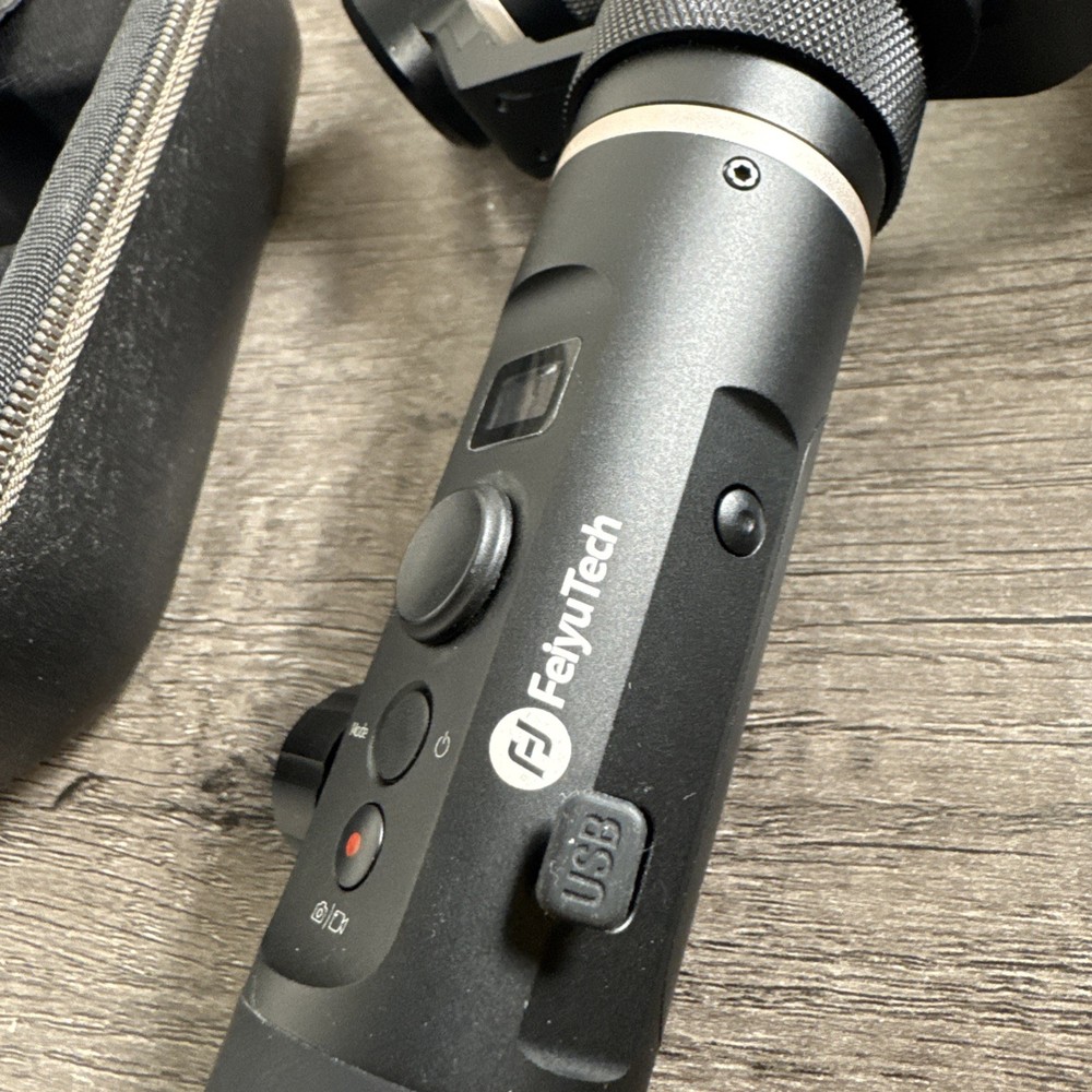 Feiyutech G6 Plus WITH CASE