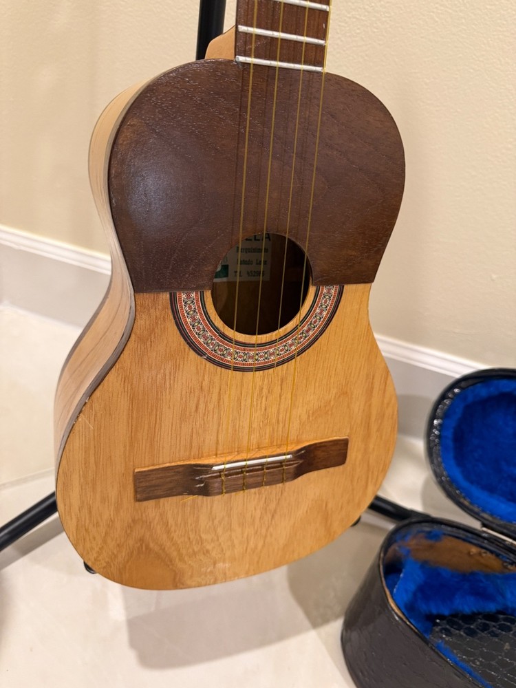 PABLO CANELA GUITAR W/ Case