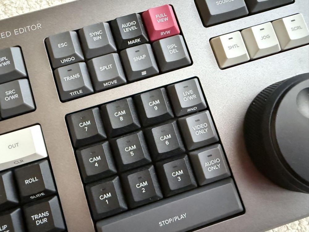 DaVinci Resolve Speed ​​Editor dedicated controller