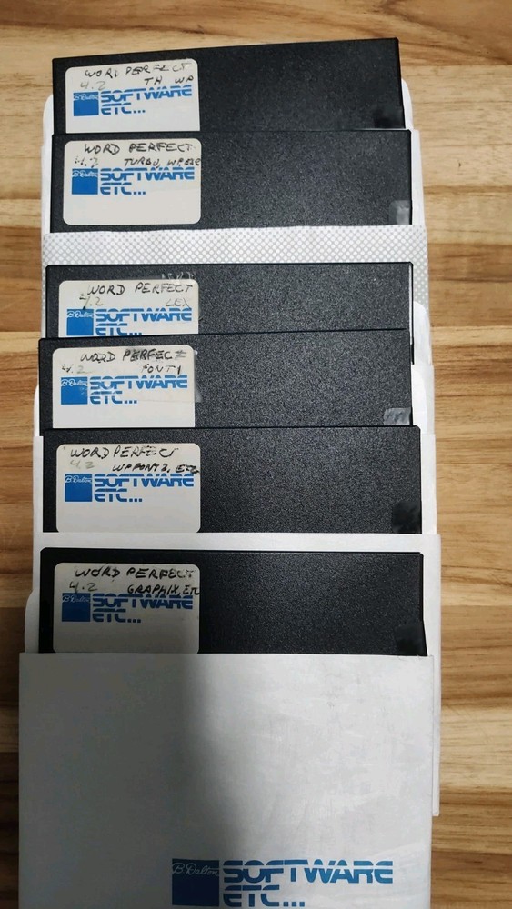 Vintage Word Perfect 4.2 Software UNTESTED