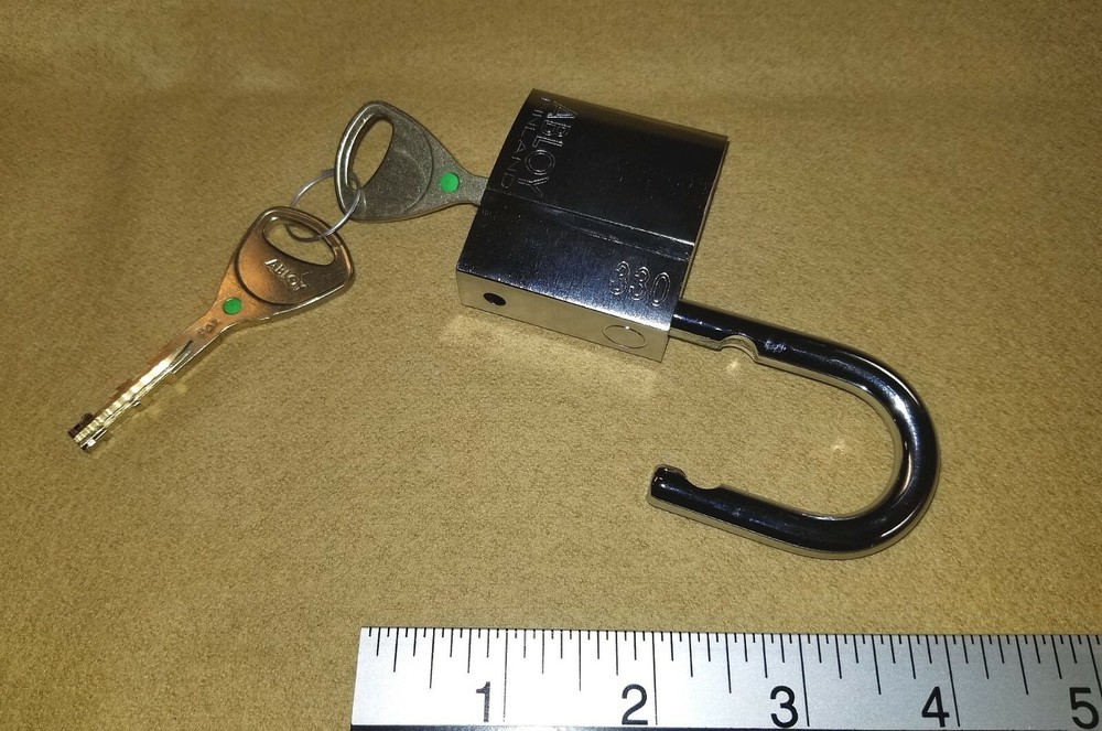 Abloy PL330 Pl 330 model padlock with 2 working keys - New
