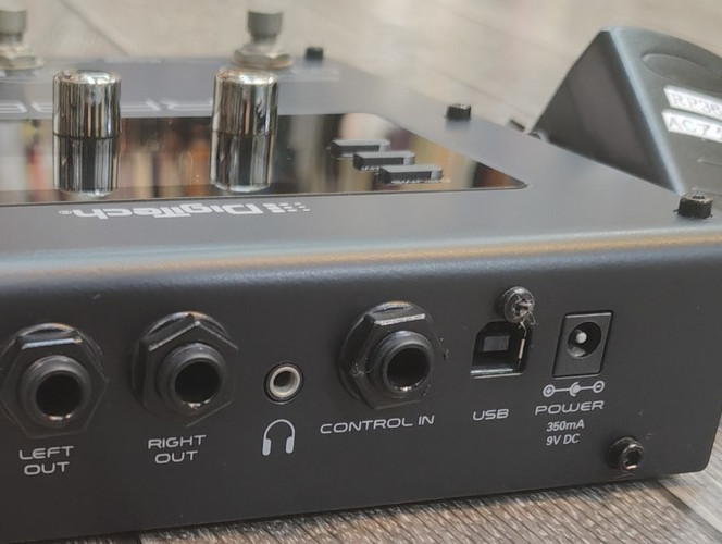 DigiTech RP360 Multi Effects Processor with Power Adapter